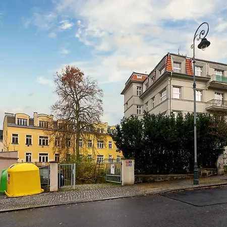 Apartment Cozy Charles Karlovy Vary